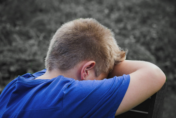 autism meltdown prevention, sensory overload management, calming strategies, de-escalation techniques, meltdown triggers, recovery strategies, emotional regulation support
